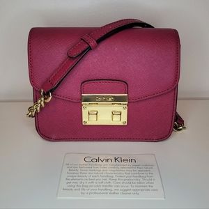 Calvin Klein Crossbody Chain Bag